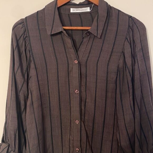 BCBGeneration Striped Puff Sleeve Top Size Small - Picture 5 of 9